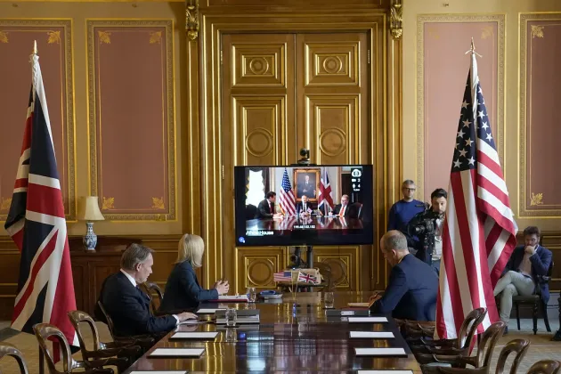 US-UK trade deal negotiations happening over video feed. Photo: Andrew Parsons / No 10 Downing Street