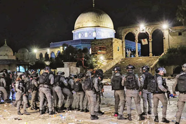 Credit: ActiveStills. Israeli soldiers at al Aqsa.