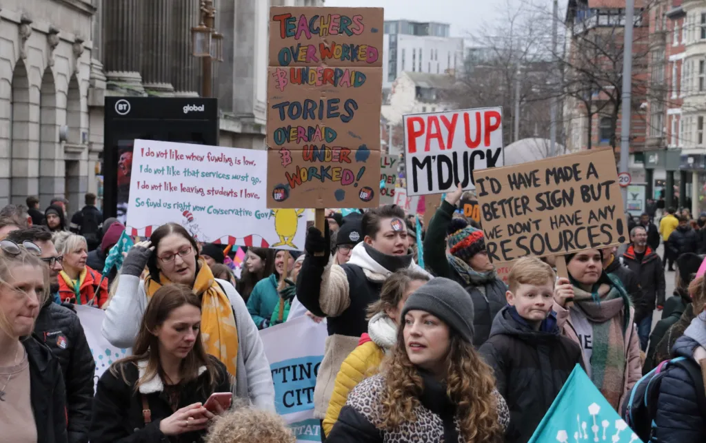 Thousands of people march across Waterloo Bridge in London on their way to Trafalgar Square as part of the 2022 Global Day of Action for Climate Justice as world leaders meet in Egypt for COP27