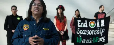 Gilberto Torres with theatrical group 'BP or not BP?' inside the British Museum. Photo credit: Tom Lebert