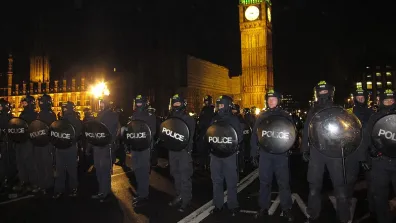 Credit: Bob Bob. Police 'kettle' or 'contain' protesters on Westminster Bridge.