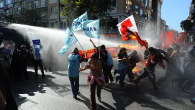 7 October 2009. Istanbul / Turkey. Police and activists clash in IMF protests in Istanbul